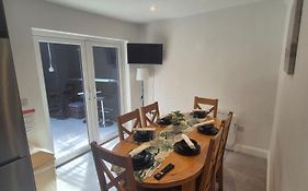 3 Eyre Square Lane